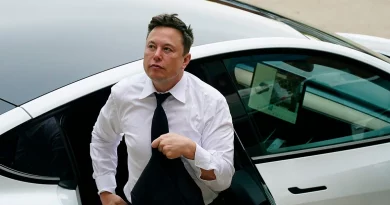 Elon Musk tesla corte funcionários