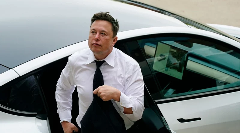 Elon Musk tesla corte funcionários